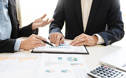 如何注冊服裝公司：完整指南